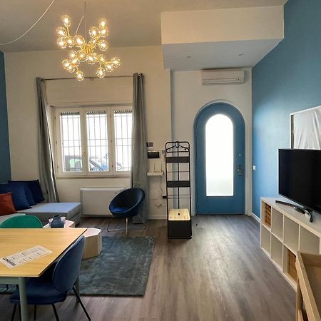 Elegante Bilocale Con Posto Auto Privato Apartment Brescia Ngoại thất bức ảnh